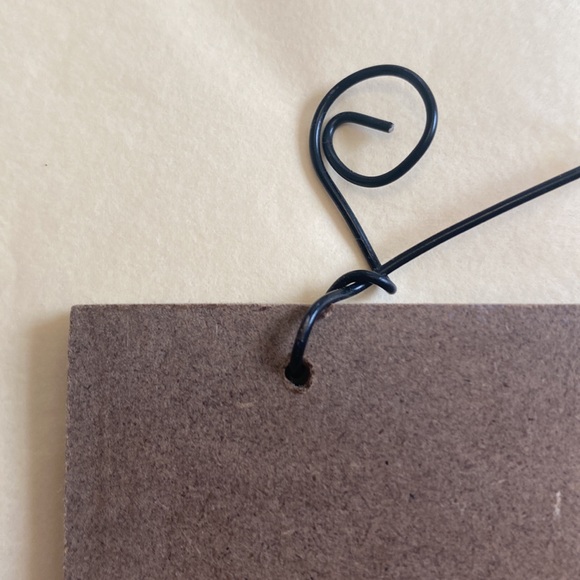 Dog pet sign/plaque Young’s Inc wooden black grey white wire hanger - Picture 6 of 9